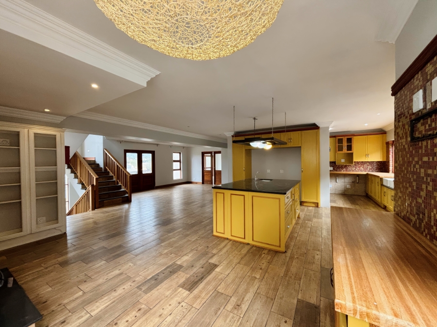 5 Bedroom Property for Sale in Xanadu Eco Park North West